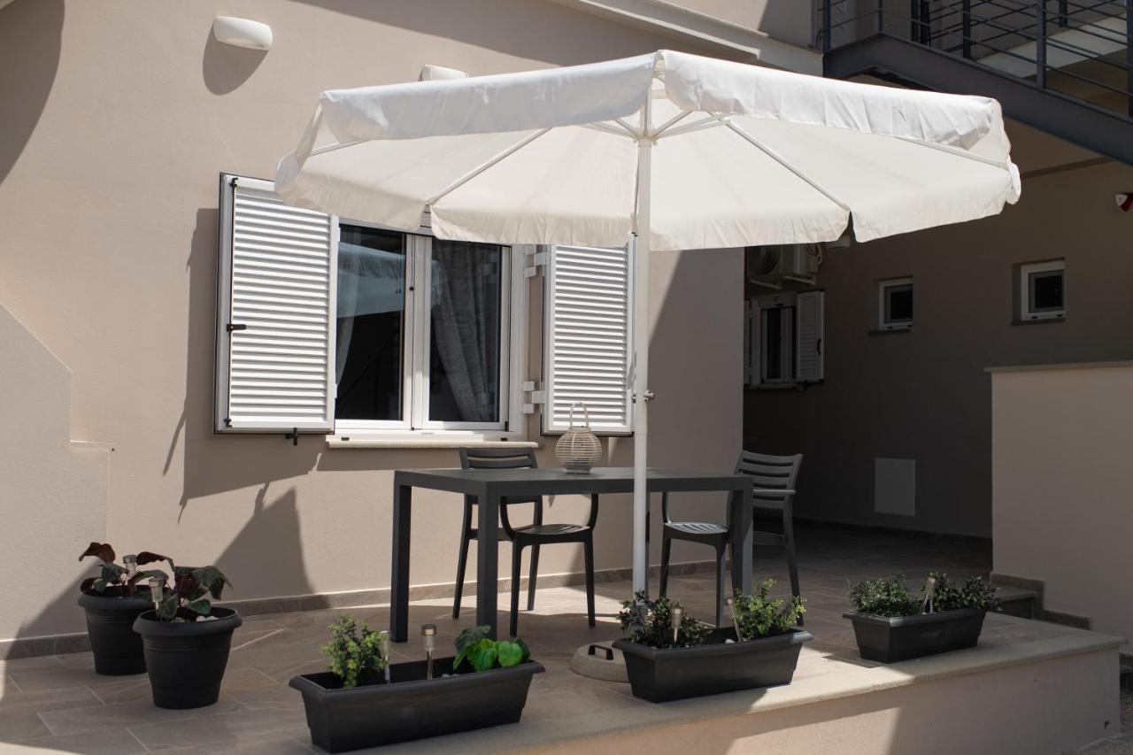 Loggos Apartments Longos  Exterior photo